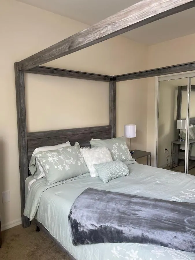 5 Star Luxury Huge 2/2 King - Close To Everything Apartment Orlando