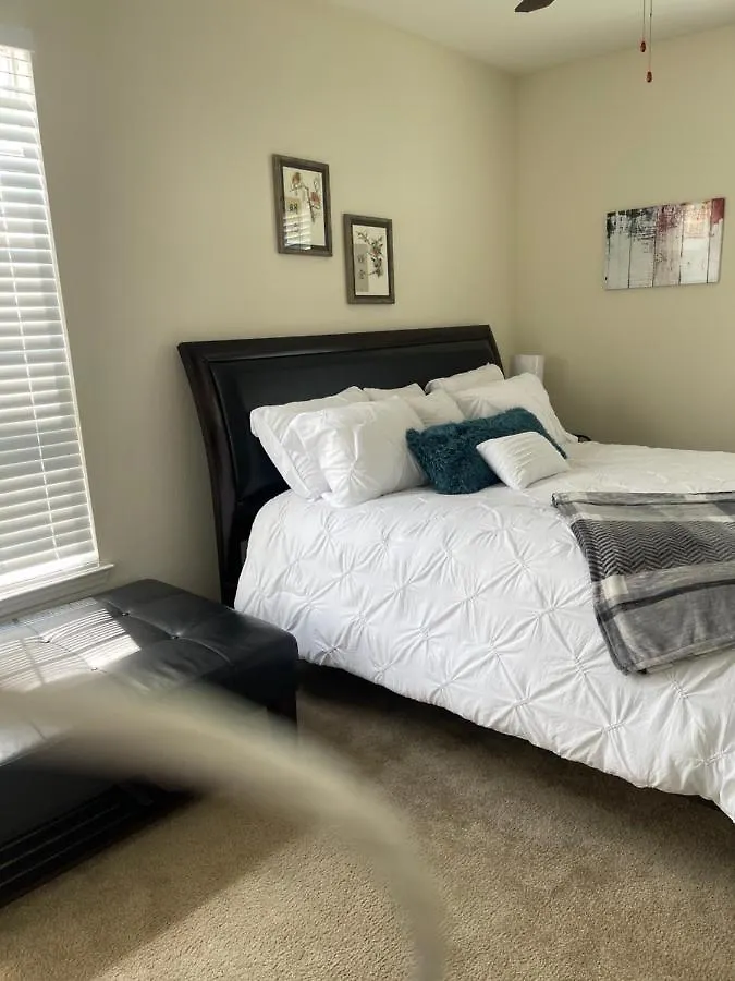 5 Star Luxury Huge 2/2 King - Close To Everything Lägenhet Orlando
